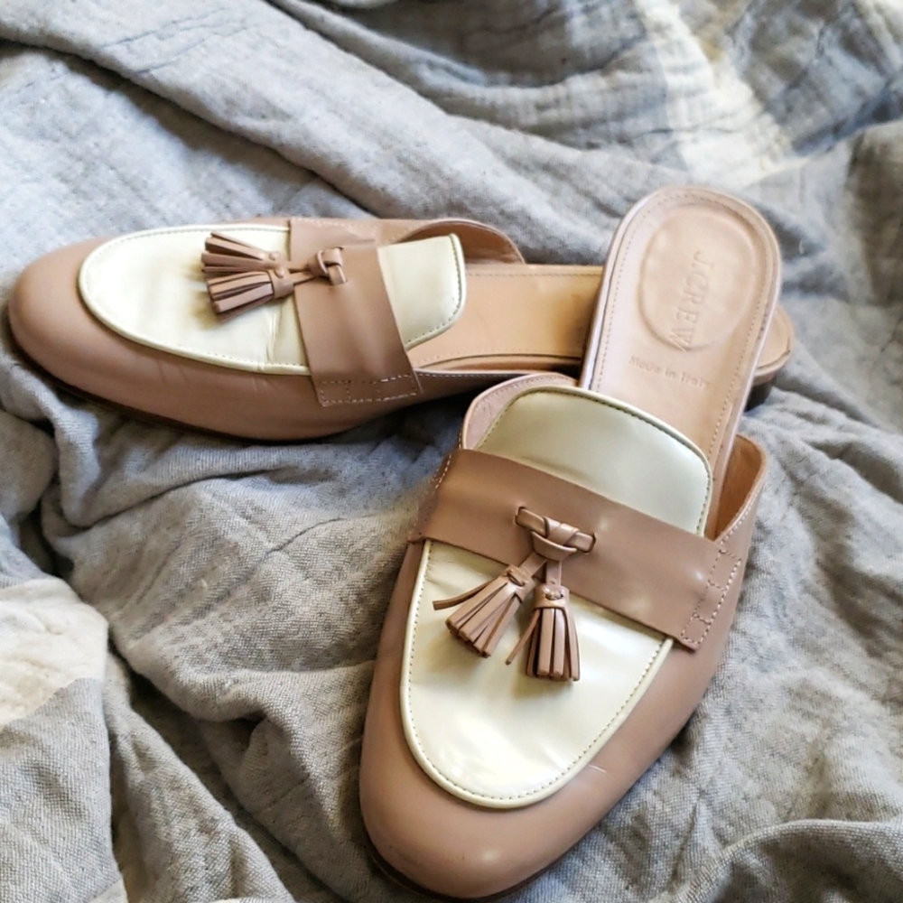 J Crew Tassled Slip on LOAFER Mule made Italy - 2 tone tan & creme size 8